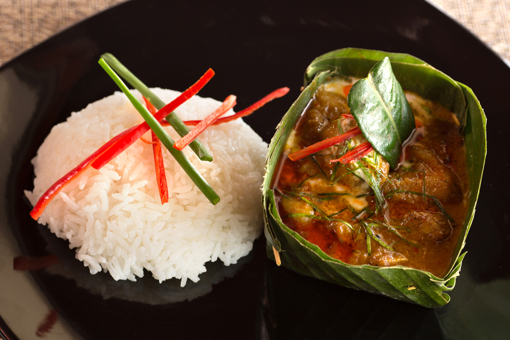 Pandaw RV Indochina Dining.jpg